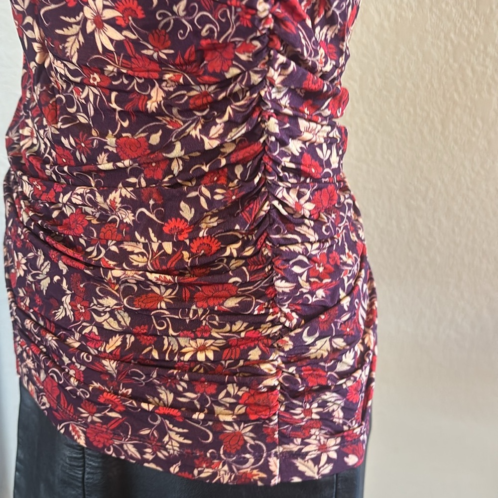 Anthropologie Farm Rio Chelsea Garden Long Sleeve Blouse ruched sides. - Picture 3 of 5